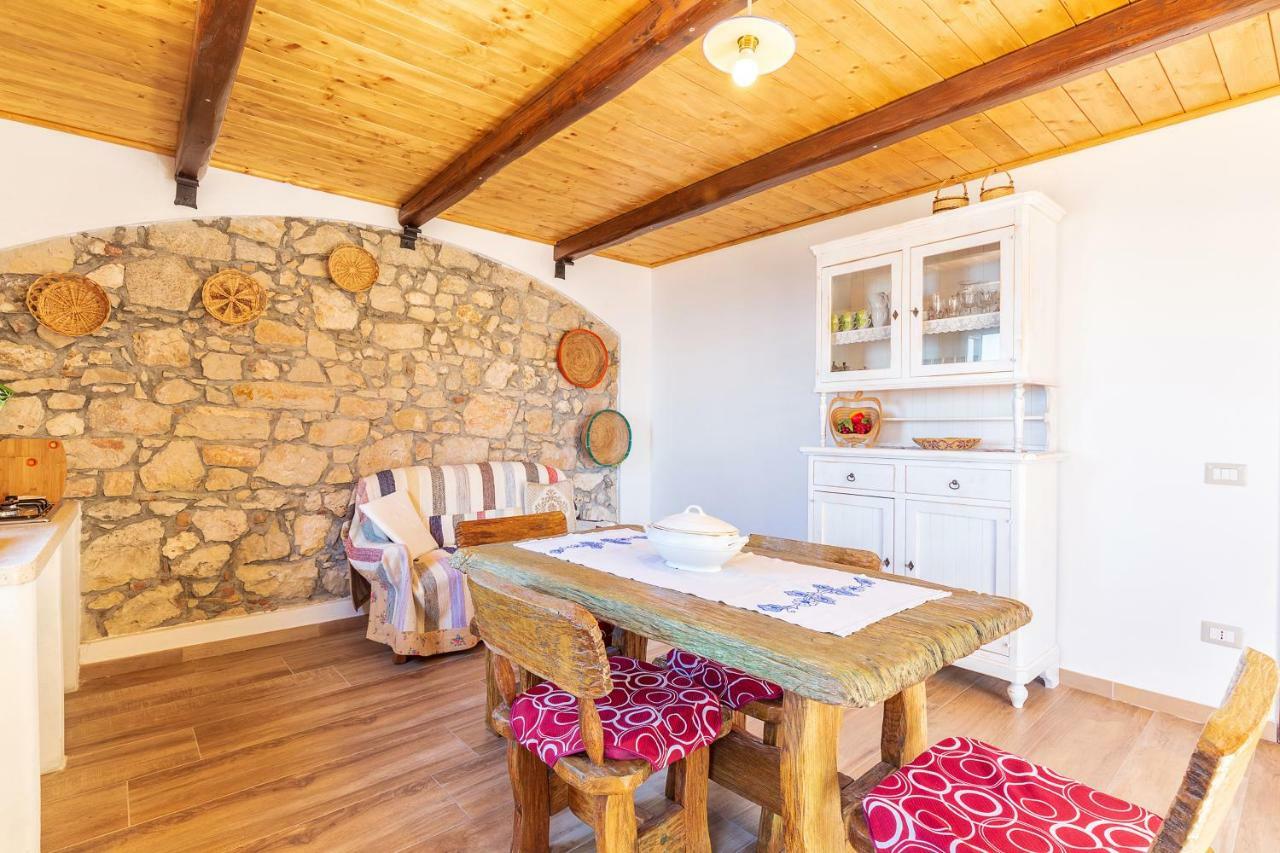 La Casa Di Nonna Monni Villa เบาเนย์ ภายนอก รูปภาพ