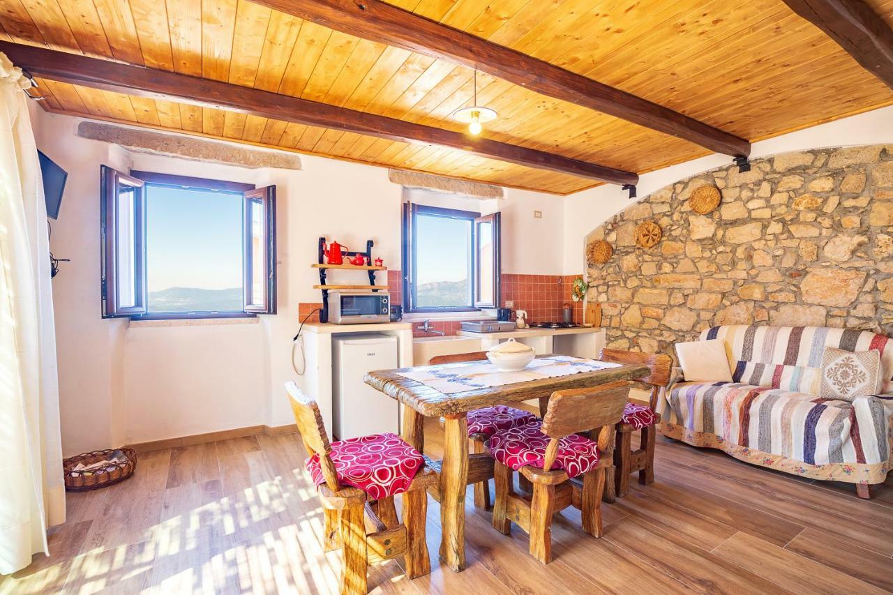 La Casa Di Nonna Monni Villa เบาเนย์ ภายนอก รูปภาพ
