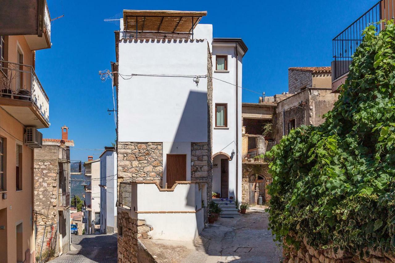 La Casa Di Nonna Monni Villa เบาเนย์ ภายนอก รูปภาพ